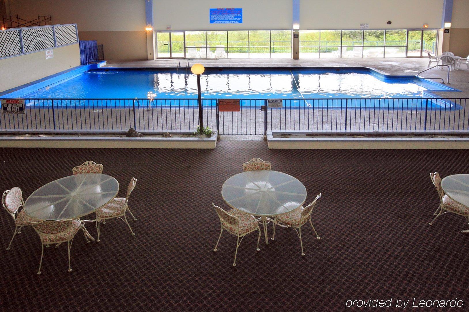 Americas Best Value Inn Newton Servizi foto