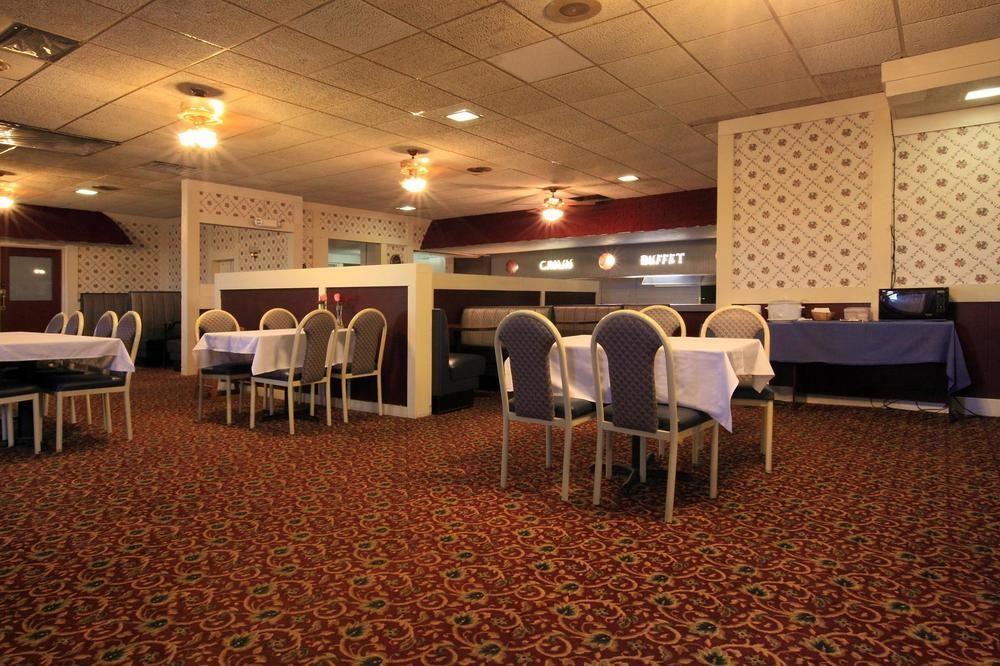 Americas Best Value Inn Newton Ristorante foto